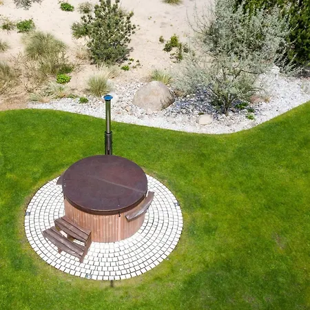 Appartement Schmidt - Strandhaus Direkt Am Mit Sauna, Sport Und Duenengarten - Rostock